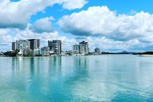 Sunshine Coast: Stand-Up Paddleboard Rental & Lesson