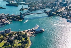 30-minütiger privater Hubschrauberrundflug über den Hafen von Sydney für 2 Personen