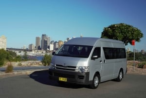 Sydney: Airport Shuttle Transfer to and from CBD Hotels