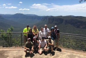 Blue Mountains: Scenic World, Waterfalls, and Wildlife Park