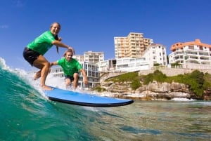 Bondi Beach: 2-godzinna lekcja surfingu dla każdego poziomu zaawansowania