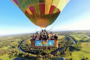 Camden Valley: Varmluftballonflyvning ved solopgang med morgenmad