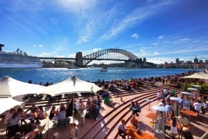 Discover Sydney's Heart: Walking Tour & Harbour Cruise