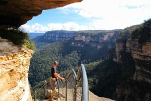 From Sydney: Blue Mountains Day Tour & Hop-on, Hop-off Tour