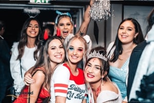 Halloween-cruise med live latinsk danseshow