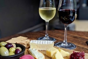 Hunter Valley Wine & Cheese Tasting Tour from Sydney