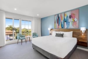 Killara Hotel & Suites
