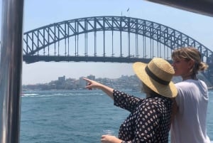 Mother's Day Sydney Harbour Cruise with Lunch and Drinks