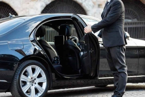 Premium lentokenttäkuljetus Western Suburbsiin