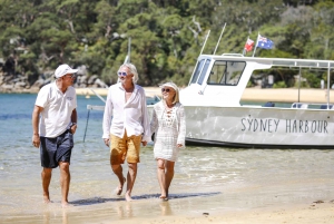 Sydney: Secret Beaches Harbor Cruise with Local Guide
