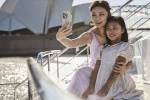 Sydney: 2-Hour Lunch Cruise with Welcome Drink