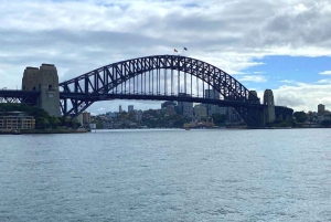 Sydney: Aboriginal Cultural Cruise with Clark Island Tour