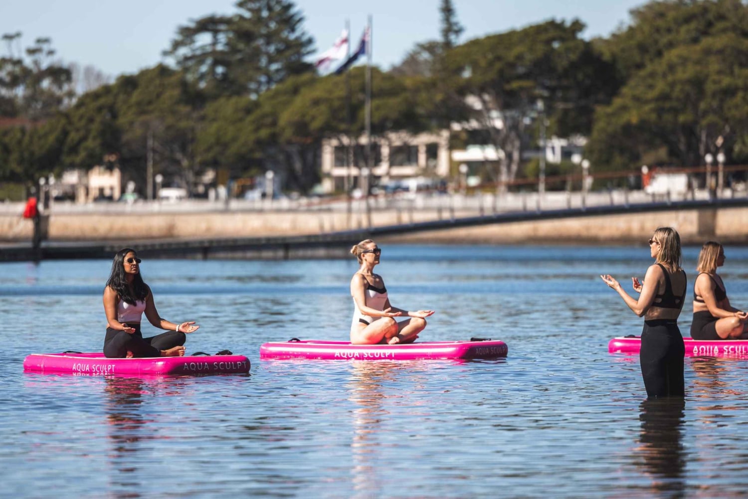 Sydney: Aqua Sculpt Floating Pilates Class Experience