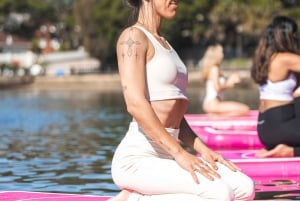 Sydney: Aqua Sculpt Floating Pilates Class Experience