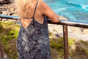 Sydney: Bondi Sunrise Yoga and Coastal Walking Tour