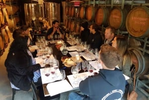 Sydney: Brewery, Winery, and Distillery Tasting Tour