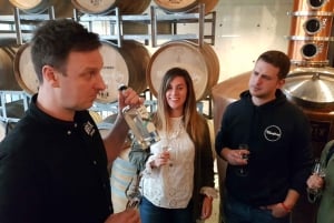 Sydney: Brewery, Winery, and Distillery Tasting Tour