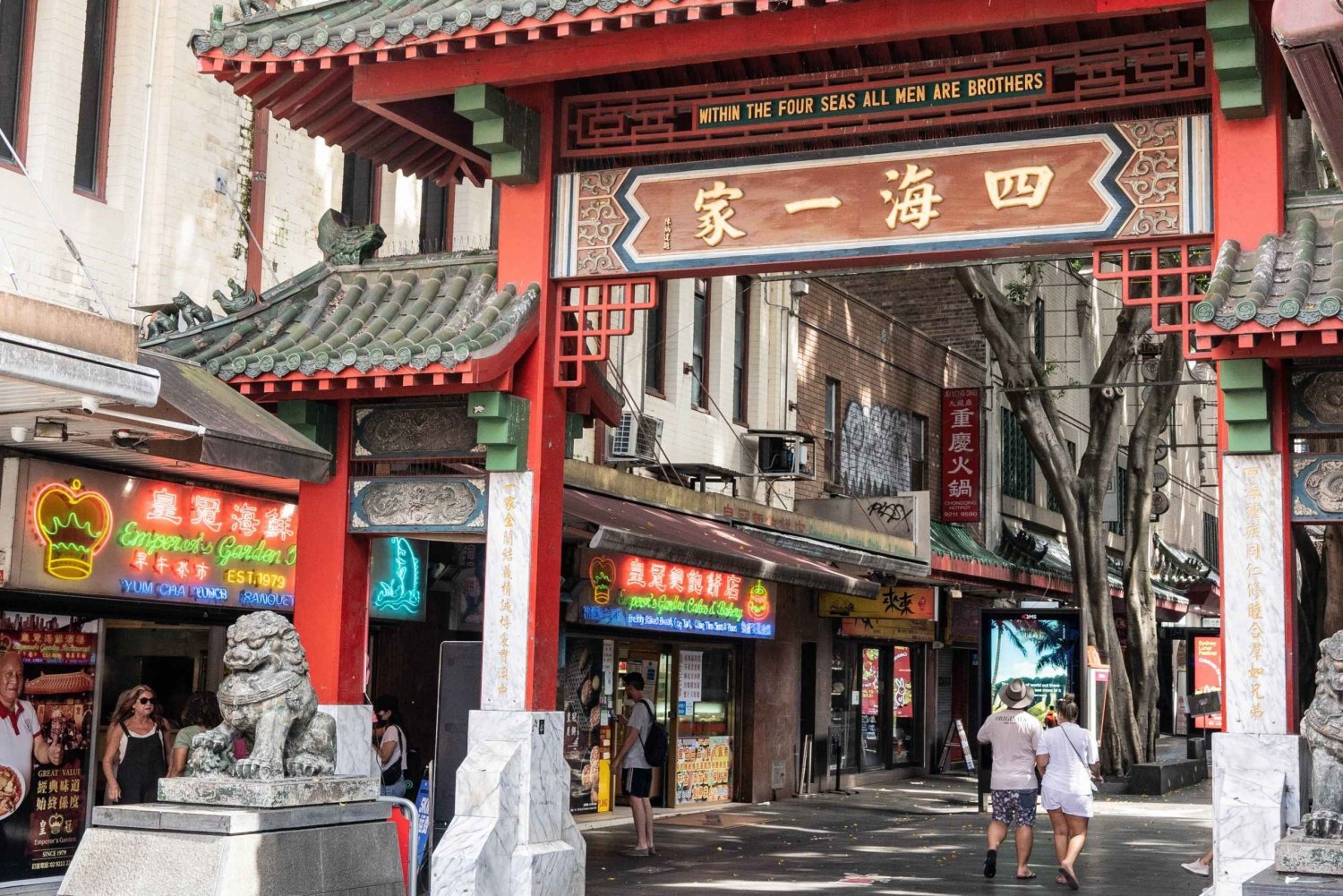 Sydney: Chinatown Street Food & Culture Guided Walking Tour