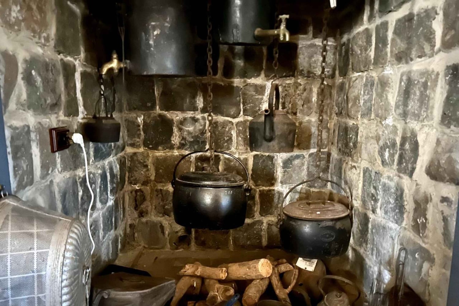 SYDNEY: Spøgelser, grog og The Rocks: Spøgelsespubber og kældertur