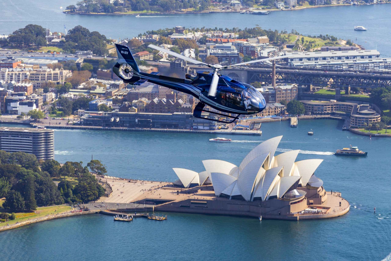 Sydney: 20-Minute Helicopter Ride over Sydney Harbour