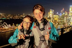 Sydney Harbour BridgeBeklimming: Top Schemering