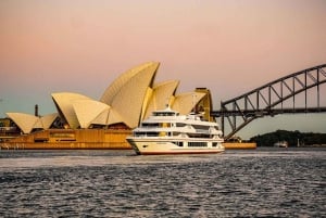 Sydney: Cena en crucero por el puerto con menú de 3, 4 ó 6 platos