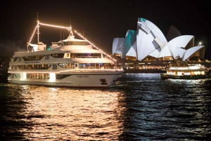 Sydney: Cena en crucero por el puerto con menú de 3, 4 ó 6 platos