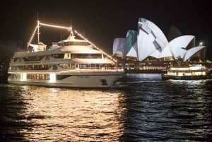 Sydney: Harbour Dinner Cruise with 3, 4 or 6-Course Menu