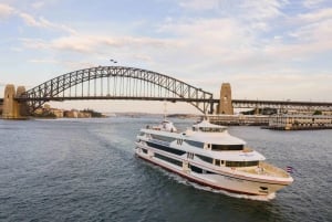 Sydney Harbour Experience 90-minute Sightseeing Cruise
