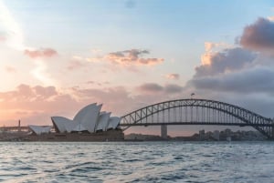 Sydney Harbour: Private Sunset Sail