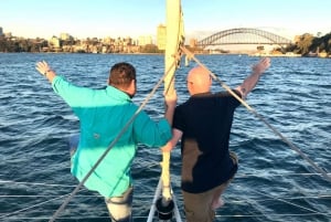 Port de Sydney : croisière en catamaran au coucher du soleil