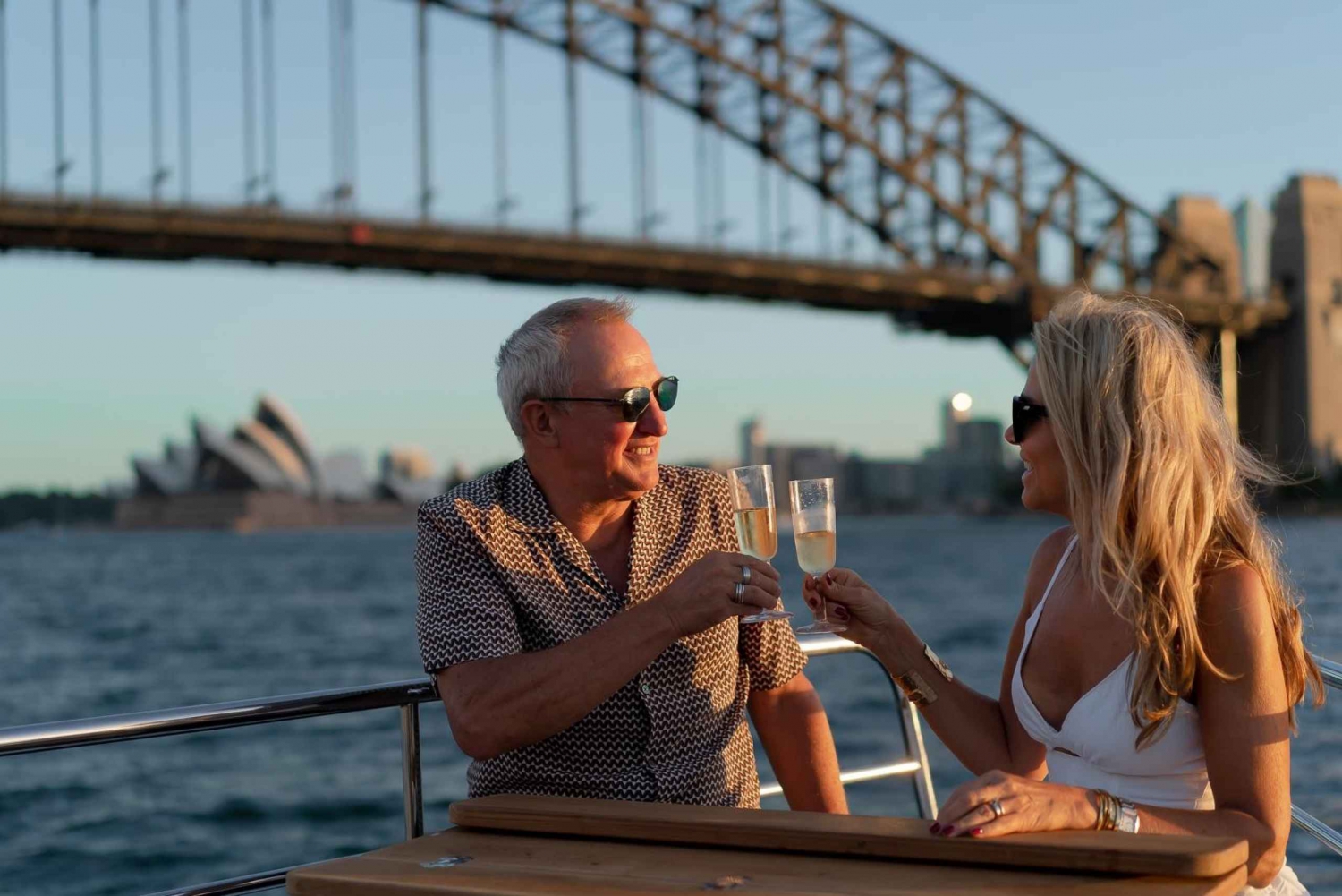 Crucero crepuscular por el puerto de Sydney