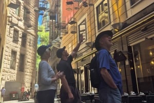 Sydney: Harbour Walking Tour With Controversial Characters