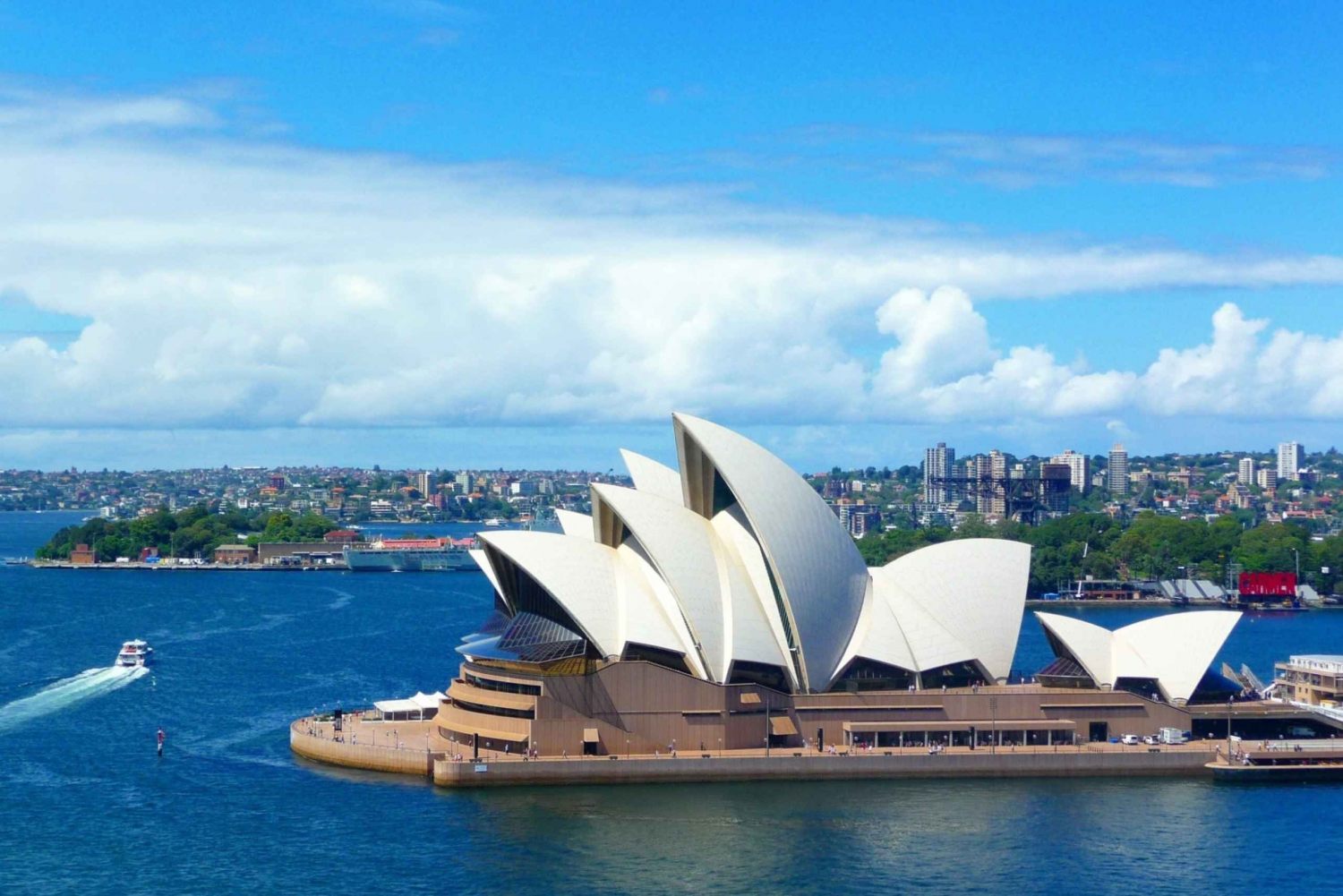 Sydney Highlights Self-Guided Scavenger Hunt and City Tour