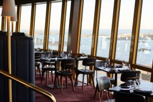 Sydney: Infinity at Sydney Tower Dining Experience