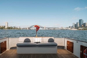 Sydney: cruzeiro privado de luxo de 4 horas pelo porto e mergulho