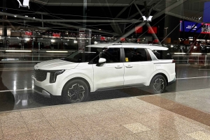 Sydney: Privater Flughafentransfer mit Chauffeur und Tagestour