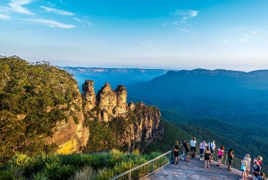 Sydney: Private Blue Mountains, vandfald, vandreture og måltider