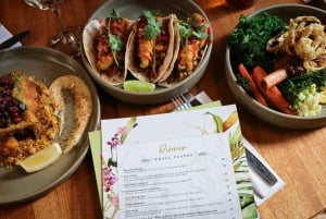 Sydney: Private Blue Mountains, vandfald, vandreture og måltider