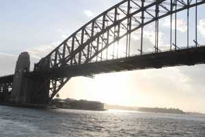 Sydney: Private Bondi Beach and The Rocks City Tour