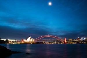 Sydney: Private Customized Sydney Tour with Pro Photography