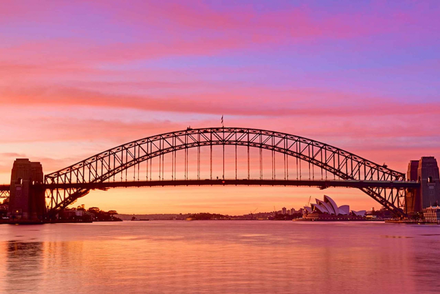 Sydney: cruzeiro romântico ao pôr do sol no dia dos namorados