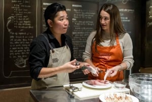 Sydney: Singapore Chilli Mud Crab Cooking Class