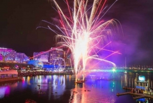 Sydney: Vivid Festival Lights Privé rondvaart door de haven met wijn