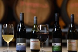 Sydney: Viinin sekoittaminen ja maistelu