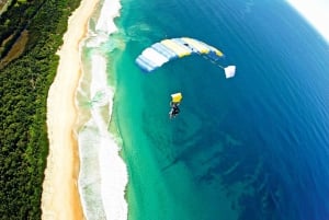 Sydney, Wollongong: Tandemhopp fra 15 000 fot på stranden