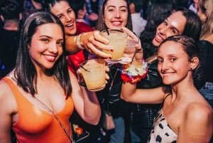 Sydney: Night Out Pub Crawl paikallisen oppaan kanssa