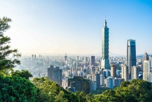 Vanuit Keelung: Privé Taipei Stad Landmarks Excursie aan wal