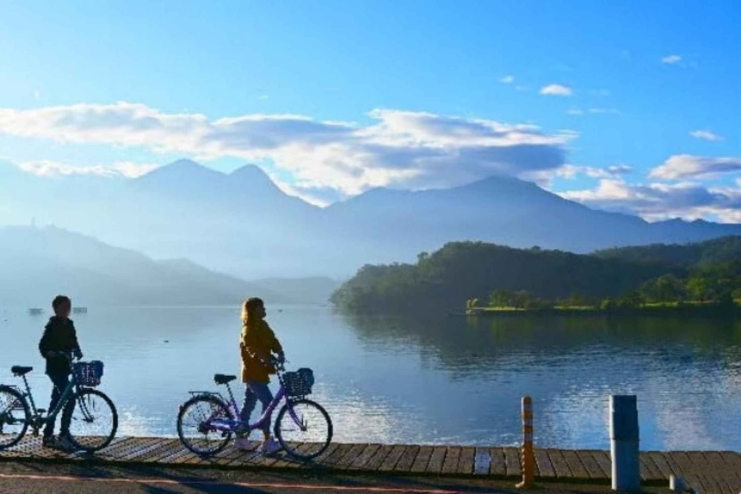 Da Taipei o Taichung: escursione al Lago Sun Moon e giro in barca