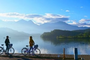 Da Taipei o Taichung: escursione al Lago Sun Moon e giro in barca